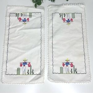 Vintage Mexican Fiesta Dollies Cross Stitch Embroidered Folk Art Set‎ of 2